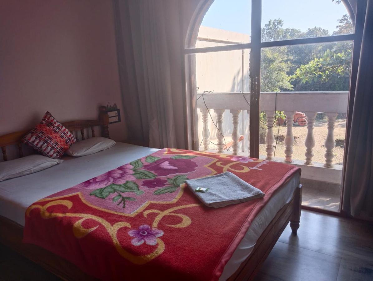 Magadh Resort ,In Fort Panhala Hotel Panhāla Dış mekan fotoğraf